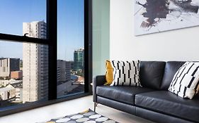 1 Brm, Southbank, Next To Crown, King Bed